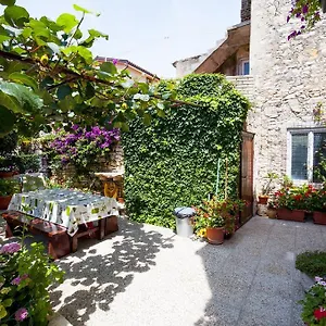  Apartment Dario By The Sea