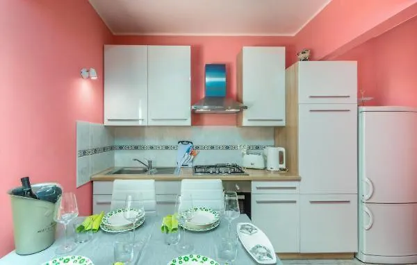 Apartment Liam Novigrad  Croatia